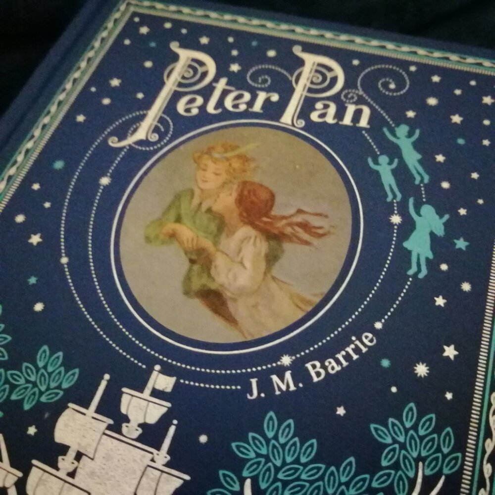Peter Pan, by J.M. Barrie-- Gorgeous Keepsake Collector's Edition!
